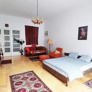 Bross1 Apartamento Budapest